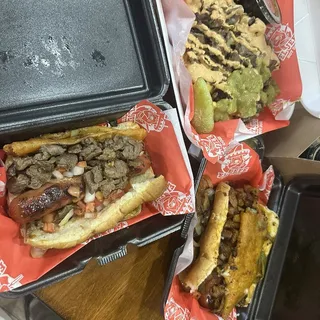 El Phillly Cheese Hot Dog
