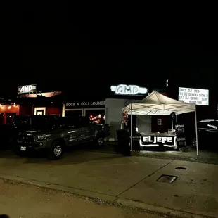 NEW SPOT!  Setting up infront of the AMP ROOM!
