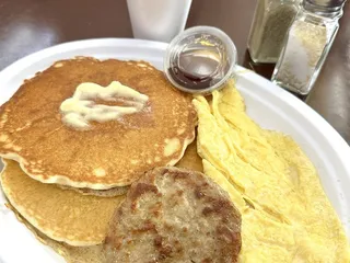Gio's Cuban Cafe