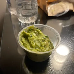 if you&apos;re not gonna fill the guac to the top then give me one reason why i shouldnt just go to chipotle