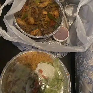 3 meat fajitas with the fixings!