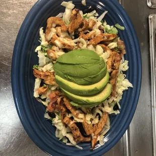 Jardín salad is the best can&apos;t beat avocado