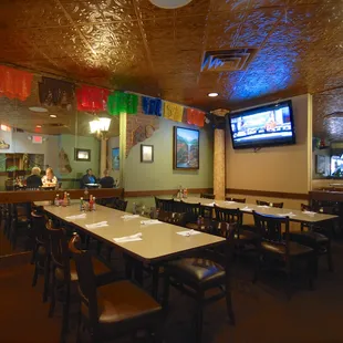 sushi and sashimi, interior