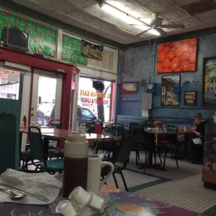 Eclectic dining area