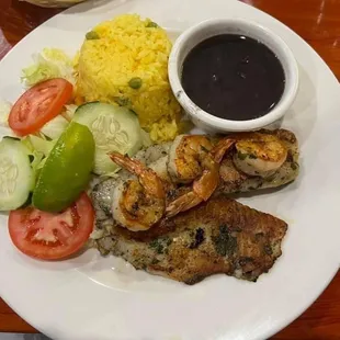 Tilapia Con Camarones