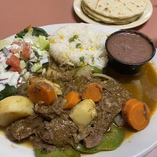Carne guisada  Authentic Salvadorian plate