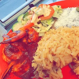 Devil shrimp  Sauté shrimp with devil sauce  Rice  Beens  Salad  With homemade tortillas