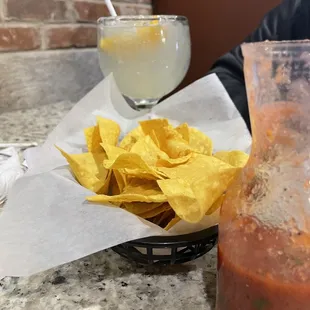 Skinny margarita  Chips and salsa