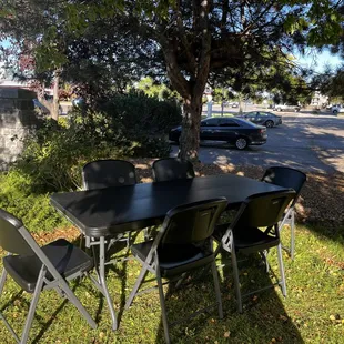 Table under a beautiful tree - perfect for fall!