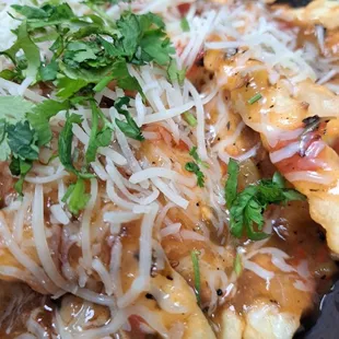 Chili cheese fries