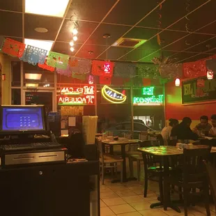 pizza, interior