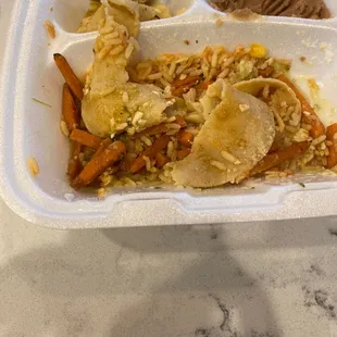 Just ordered vegetable enchiladas... Got jest carrot sticks inside each tortilla that's it ... Pathetic and got changed $10 foe this ...