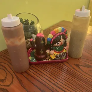 Red and green sauces