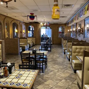 One large seating area