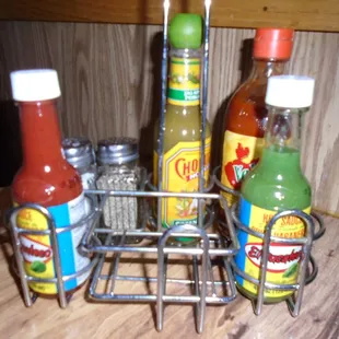 Condiment tray.