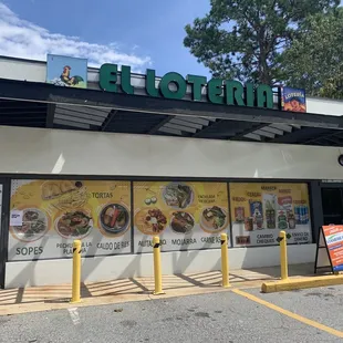 There is a taqueria in the back of this bodega.