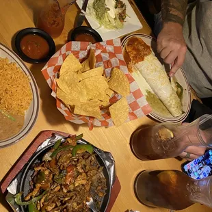 food, nachos