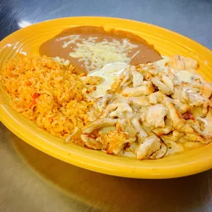 Pollo Con Queso