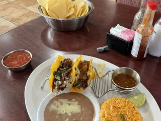 El Viejos Mexican Grill