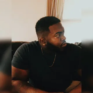 G F.