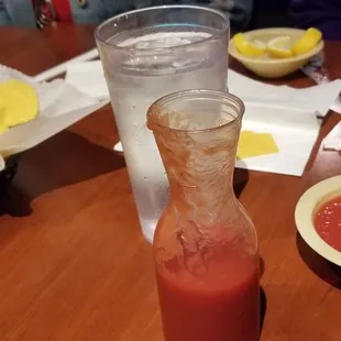 chips are thick and stale tasting, and salsa tastes like cold Spaghetti-O's juice