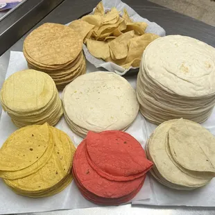 Tortillas &amp; chips