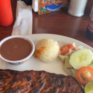 food, seafood, grilled fish, grilled seafood, fish