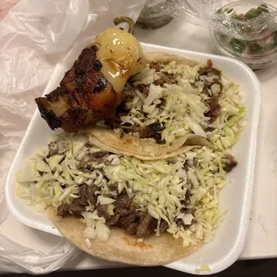 Tacos asada y tripa! Chile torito