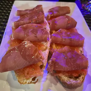 Pan Tumaca con Jamon Serrano