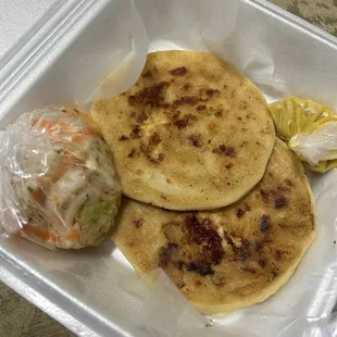 Pupusas revueltas