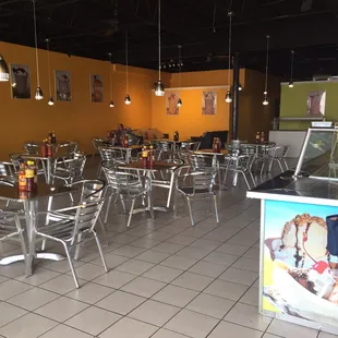 Good place to snack with friends!