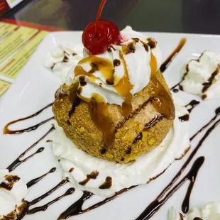 Fried ice cream, yummy!!!