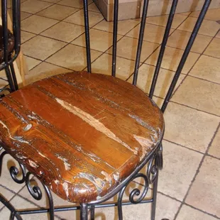 EM has the best decor. I seriously wanted to steal this chair. So cool!