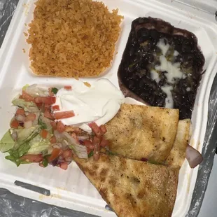 Veggie quesadilla plate