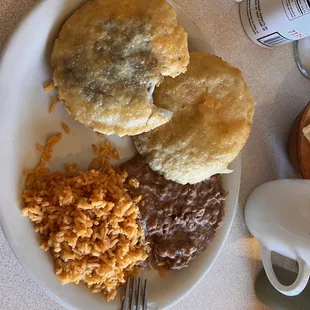 a plate of mexican food