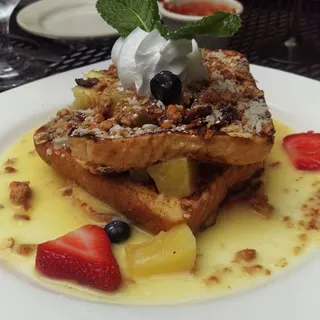 PIA COLADA FRENCH TOAST