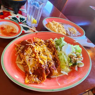 a plate of mexican food