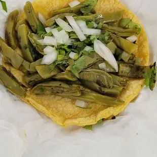 Nopales taco