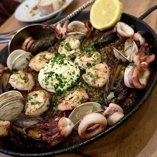 Seafood Paella (3 stars)
