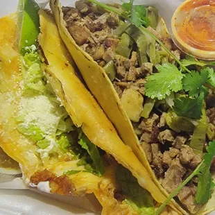 Quesadilla Chicharron &amp; Taco Grande Suadero