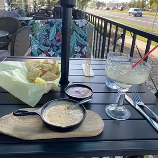 Yummy queso and margaritas!! And a lovely patio!!!