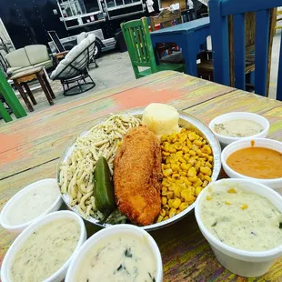 Pechuga Rellena (las cremas de Champiñones, Broccoli, Espinacas, Poblana, Chipotle &amp; Rajas)!!!!