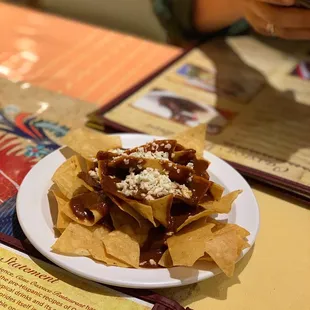 complimentary red mole chips