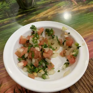 Fresh pico de gallo. Excellent.