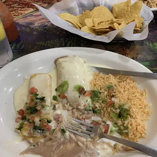 #3 special with a side of pick de gallo.