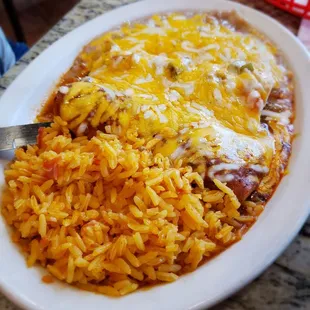 21. Enchiladas superiores with shredded beef and 1/2 red sauce 1/2 green sauce