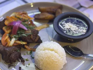 Las Cazuelas Mexican Cuisine