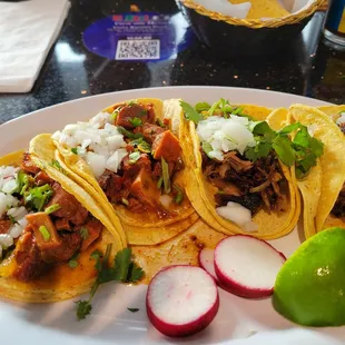Lengua &amp; Carnitas Tacos