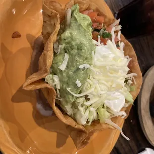 Fajita taco salad