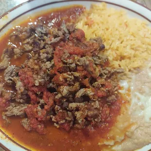 a plate of mexican food